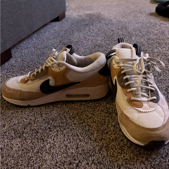 Nike Air Max 90 Futura - Picture 2 of 5